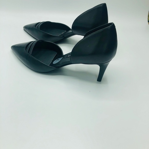 Nine West black shoes - Picture 8 of 8